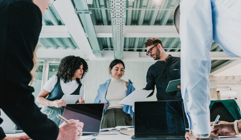 Maximizing ROI: How Finance Institutions Can Unlock SharePoint’s Full Potential