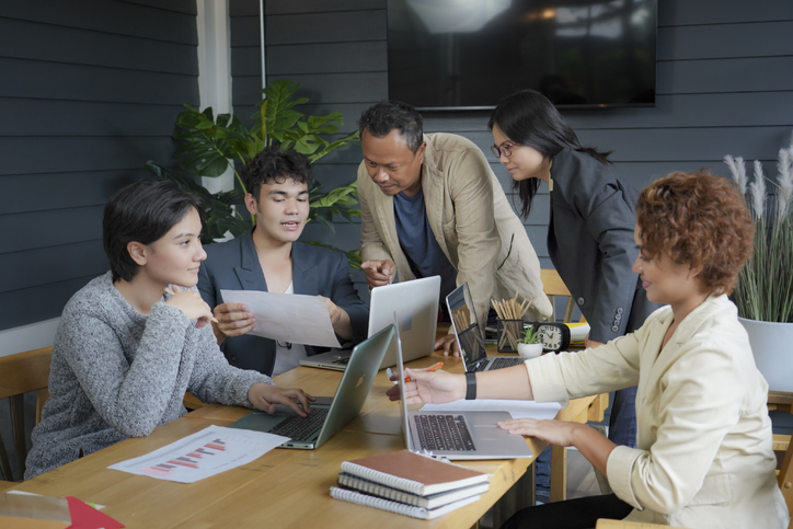 Einführung in das agile Projektmanagement: Definition, Methoden und Tools